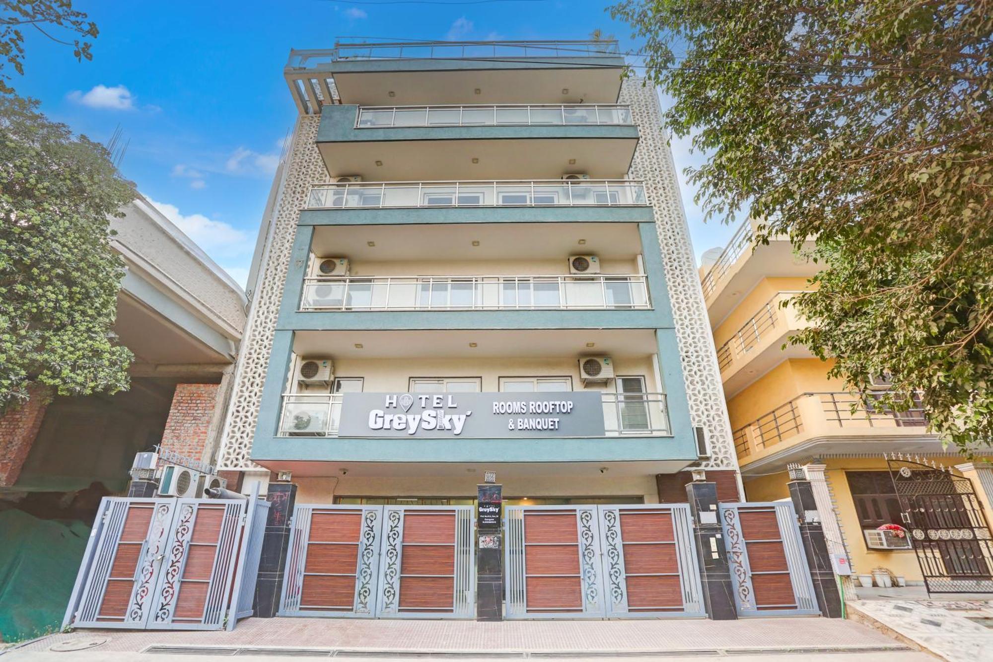Hotel Greysky Medicity Гургаон Экстерьер фото